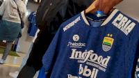 Minim Bocoran, Kapan Jersey Anyar Persib Di-Launching?